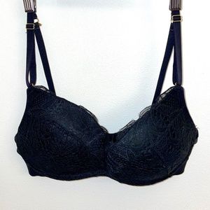 Black Lively Lace Wireless Bra